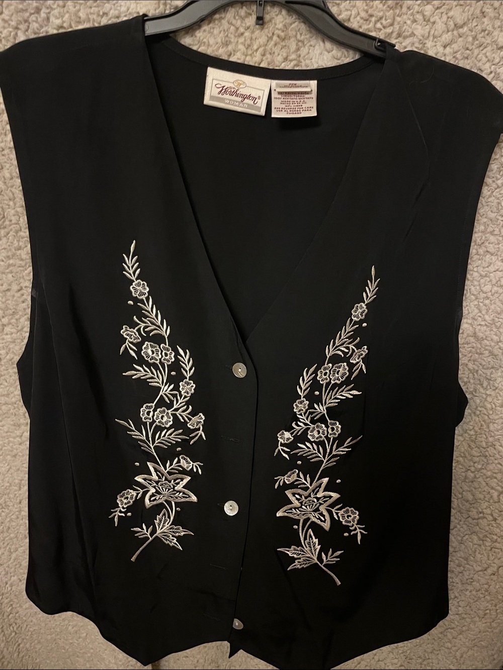 Vintage Worthington Black Vest with White Floral Embroidery 22W